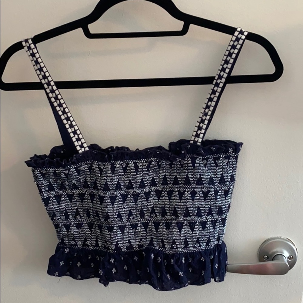 Crop top